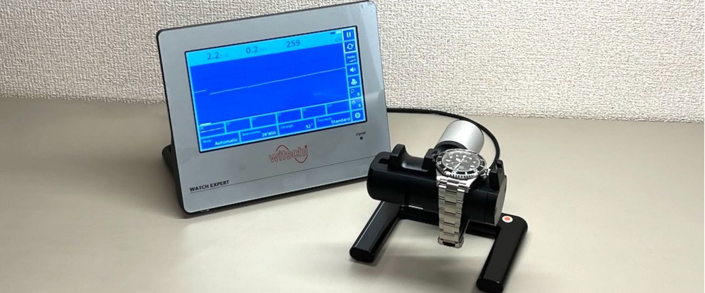 点検中のロレックス